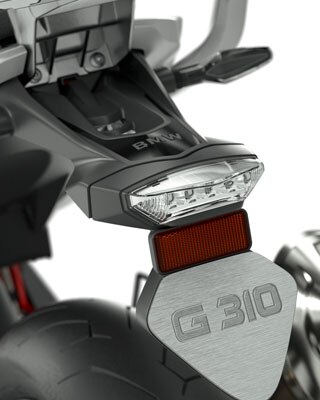 We see the number plate carrier of the G 310 GS.