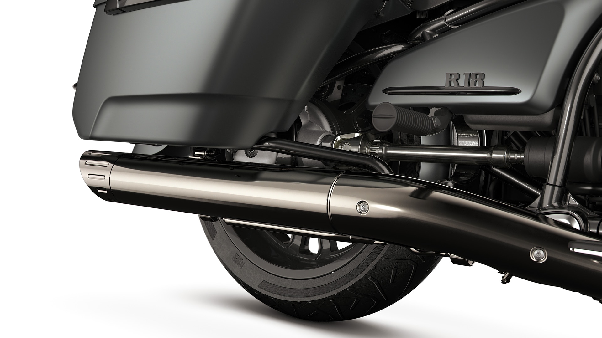 Detailed image of the rear silencer of the R 18 Roctane from BMW Motorrad